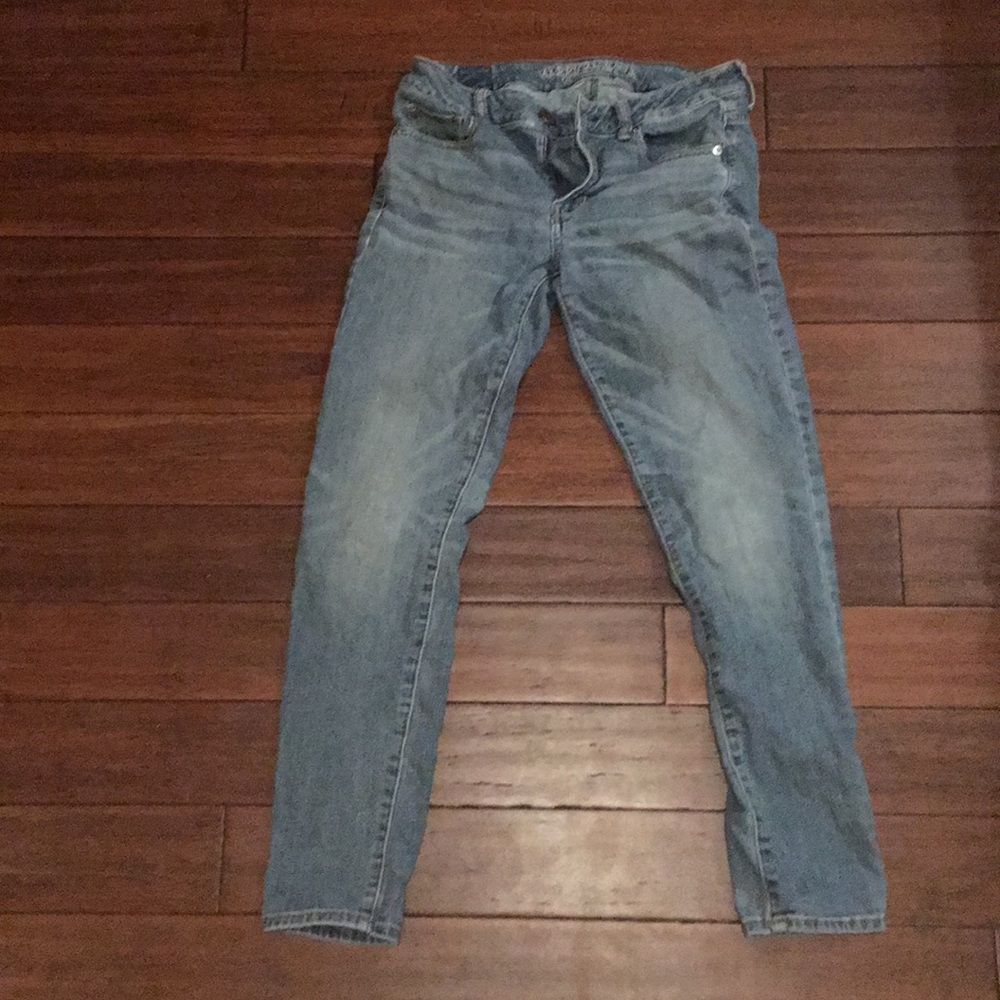 American Eagle Light Blue Denim Size 6 Short